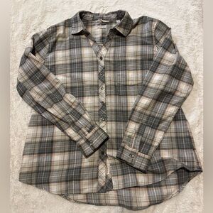 Women’s Weatherproof Vintage Comfort Stretch Green & Cream Plaid Flannel, Size L